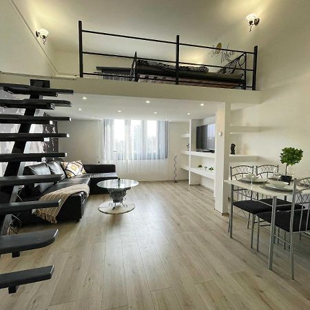 Manyi Apartman 2 Debrecen Exterior photo